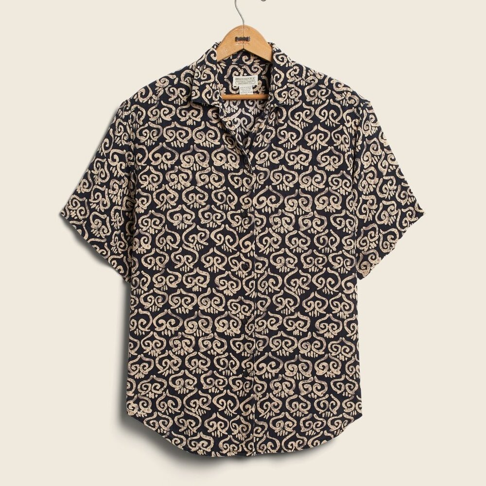 Banana Republic Vintage 1990s Crinkle Navy Batik Shirt